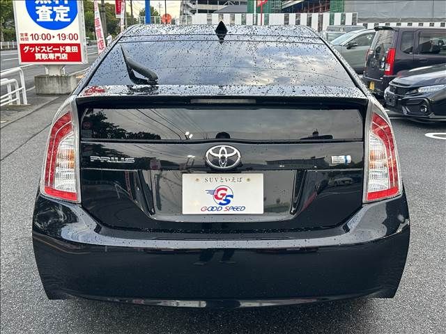 Toyota PRIUS 2012-04 9331-14