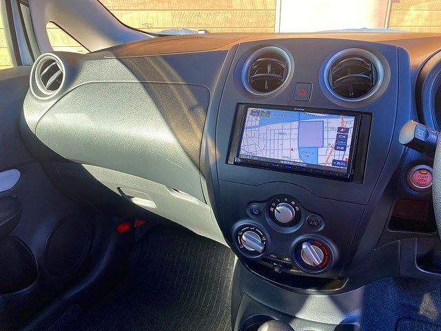 Nissan NOTE 2018-11 182594-10
