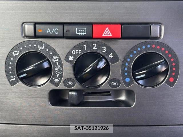 Daihatsu MOVE CONTE 2013-03 256331-3