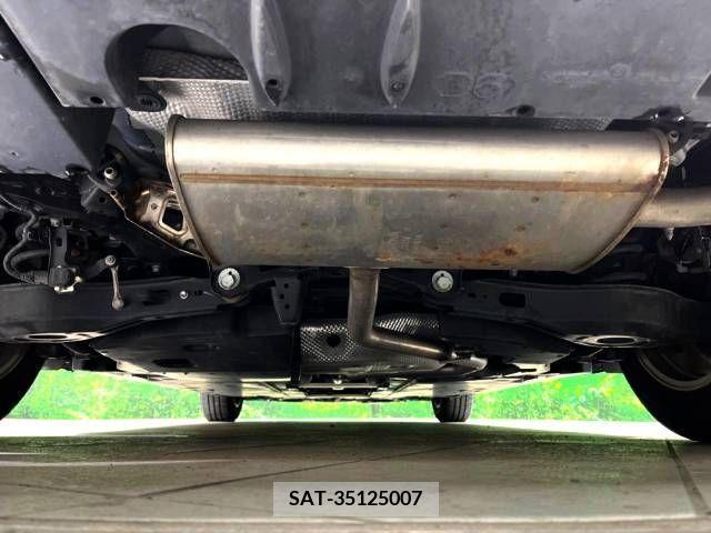 Toyota PRIUS 2019-08 298211-19
