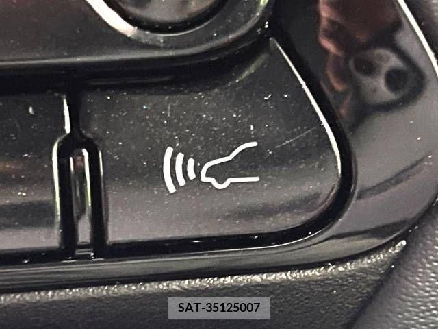 Toyota PRIUS 2019-08 298211-3