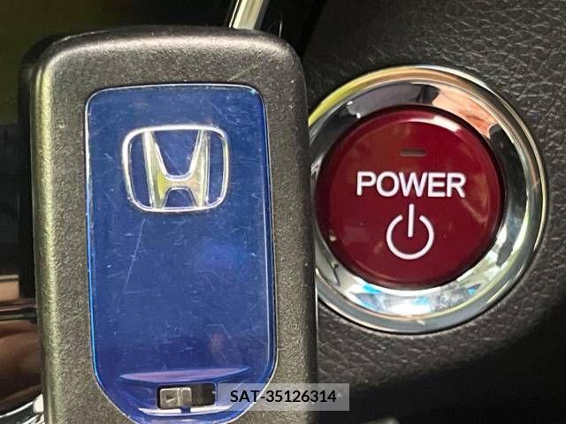 Honda VEZEL 2017-05 288745-6