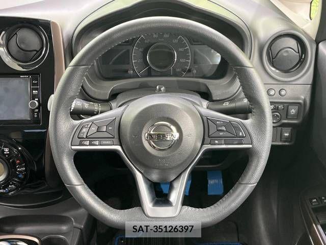 Nissan NOTE 2017-12 336007-12