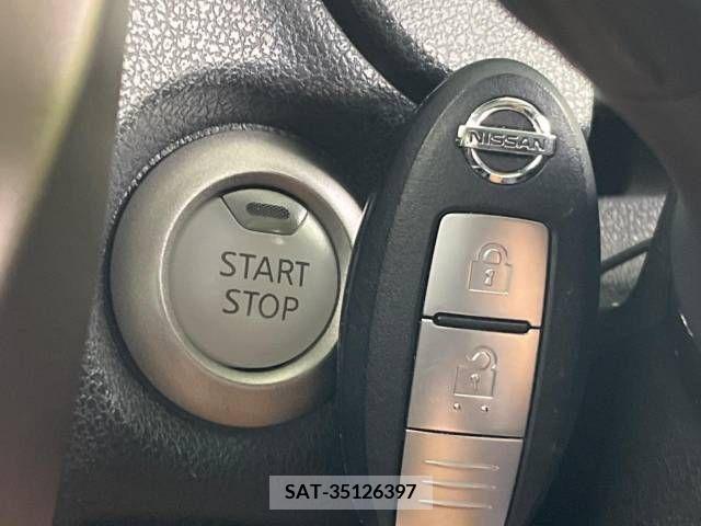 Nissan NOTE 2017-12 336007-8