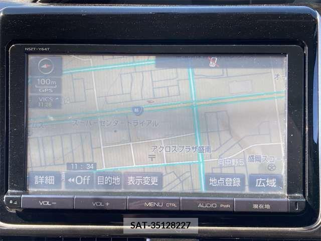 Toyota NOAH 2014-10 232611-11