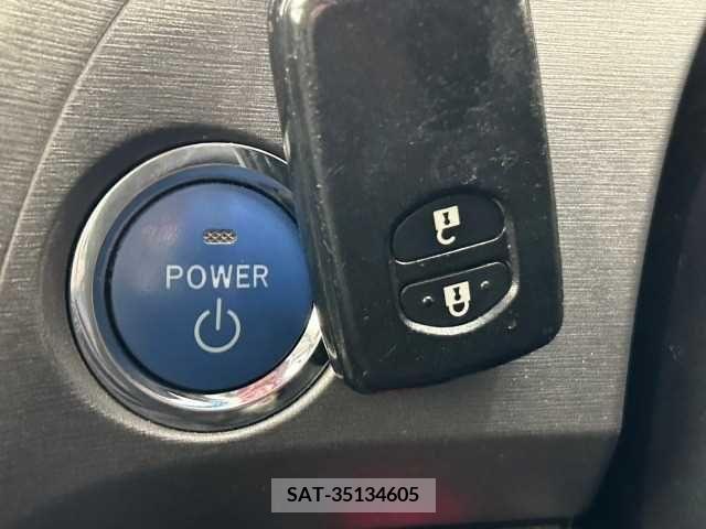 Toyota PRIUS 2013-07 216654-10
