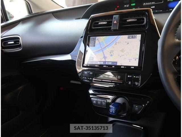 Toyota PRIUS 2019-04 384557-20