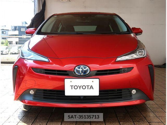 Toyota PRIUS 2019-04 384557-8