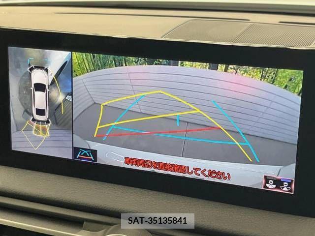 Lexus IS 2022-08 304439-3