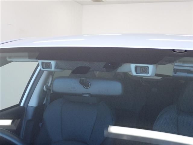 Subaru IMPREZA 2022-02 10606-7