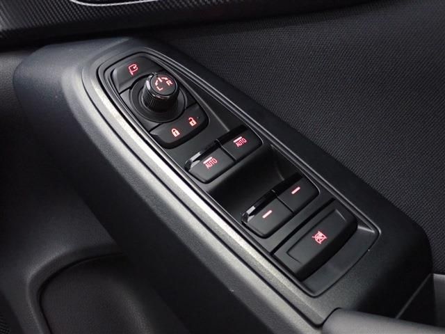 Subaru IMPREZA 2022-02 10606-22