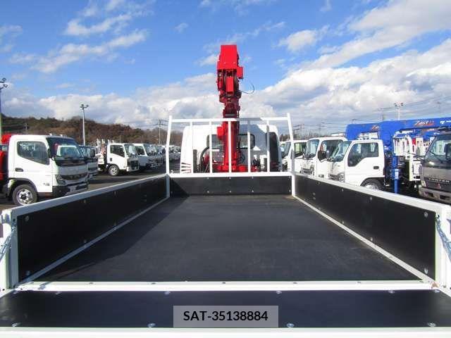 Mitsubishi CANTER 2023-11 302639-5