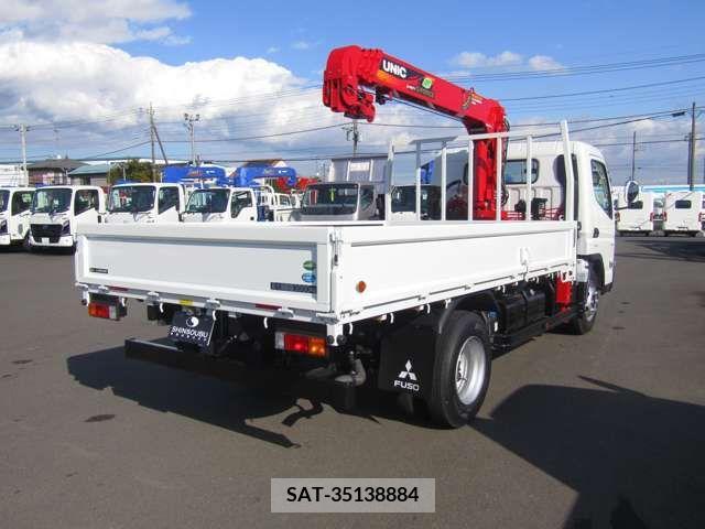 Mitsubishi CANTER 2023-11 302639-2
