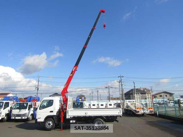 Mitsubishi CANTER 2023-11 302639-11