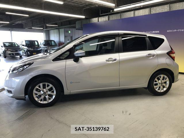 Nissan NOTE 2020-06 365478-4