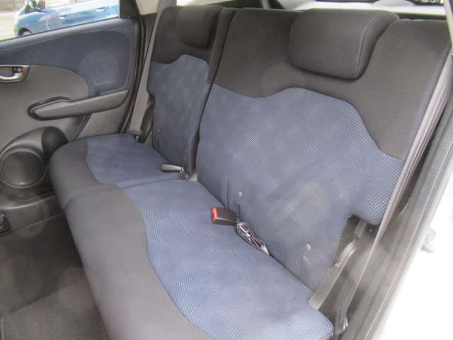 Honda FIT 2012-03 195428-17