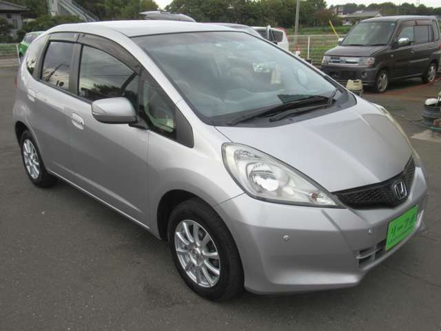 Honda FIT 2012-03 195428-2