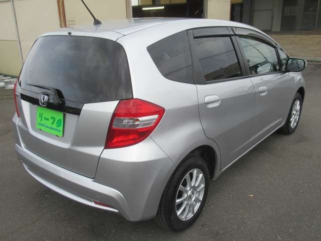 Honda FIT 2012-03 195428-5