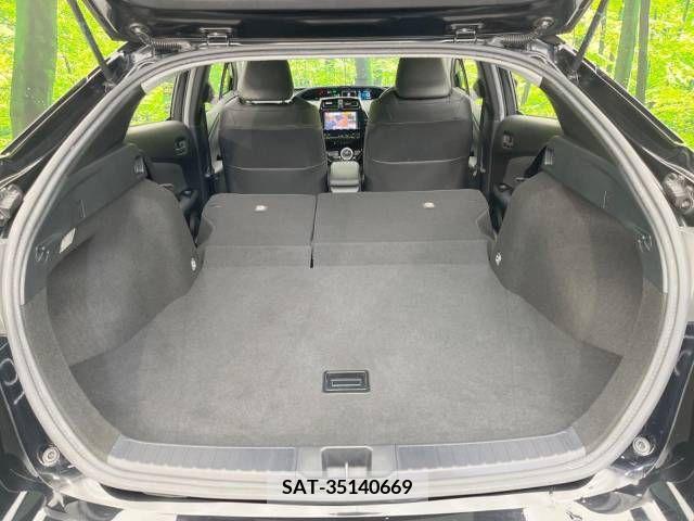 Toyota PRIUS 2016-06 383433-14