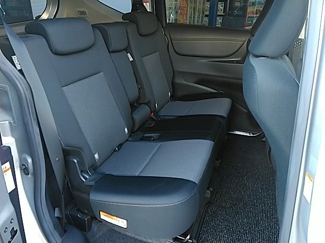 Toyota SIENTA 2019-11 194389-4