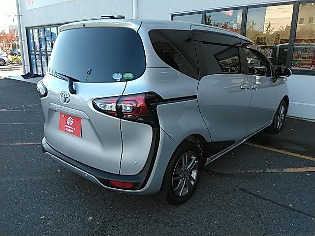 Toyota SIENTA 2019-11 194389-21