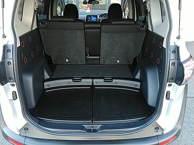 Toyota SIENTA 2019-11 194389-7
