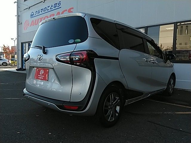 Toyota SIENTA 2019-11 194389-1