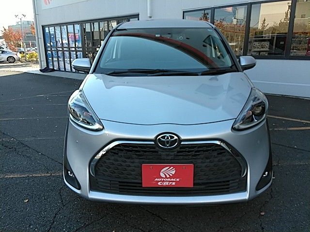 Toyota SIENTA 2019-11 194389-19