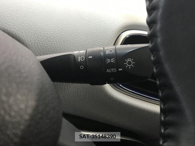 Toyota PRIUS 2019-05 322452-20