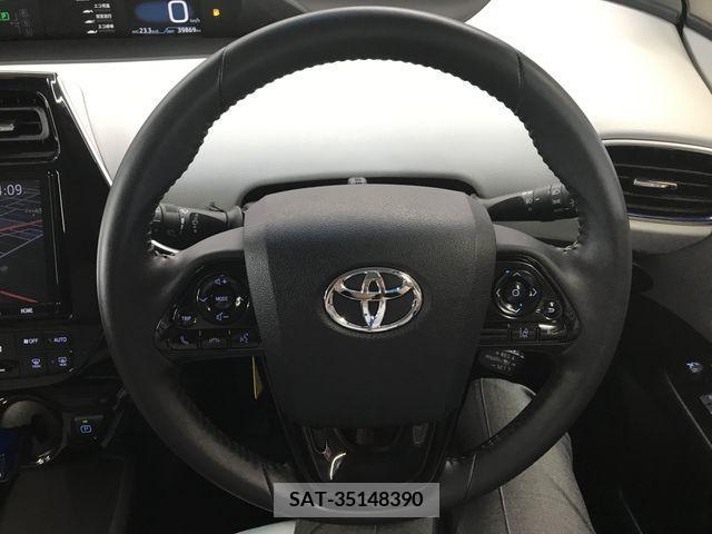 Toyota PRIUS 2019-05 322452-17