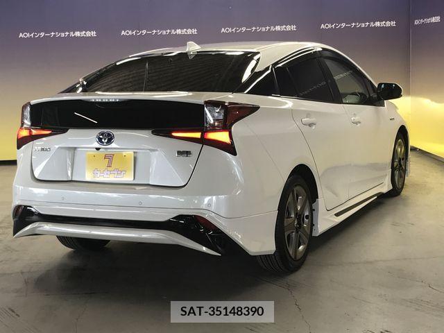 Toyota PRIUS 2019-05 322452-7