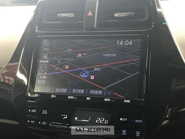Toyota PRIUS 2019-05 322452-1