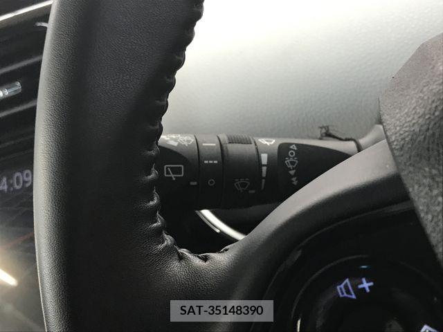 Toyota PRIUS 2019-05 322452-21