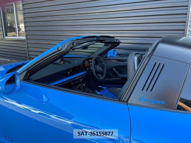 Porsche 911 2022-06 320017-7