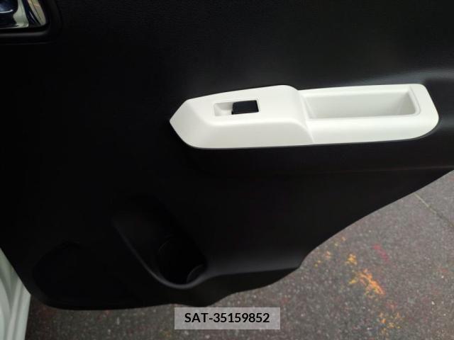 Suzuki IGNIS 2016-04 386652-22