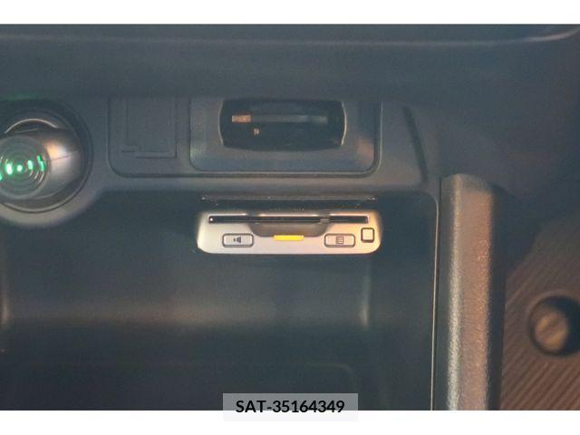 Mitsubishi OUTLANDER PHEV 2015-02 208666-10