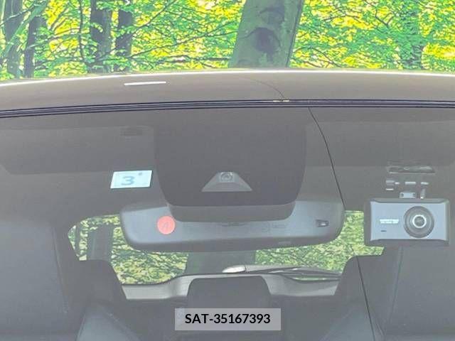 Toyota COROLLA CROSS 2023-03 295204-2