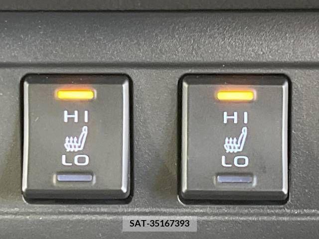 Toyota COROLLA CROSS 2023-03 295204-7