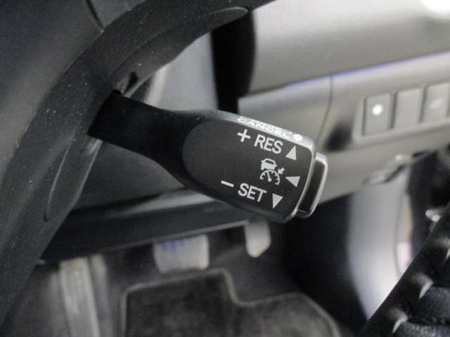 Toyota HARRIER 2015-11 5851-12
