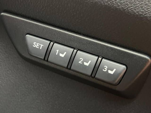 Lexus NX 2018-03 185652-8