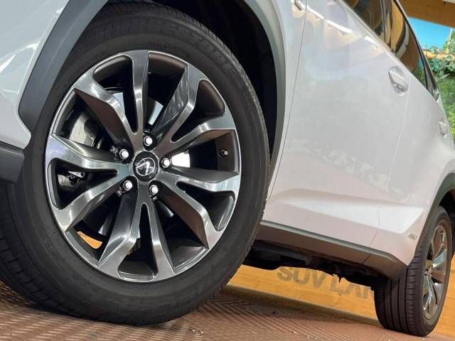 Lexus NX 2018-03 185652-15