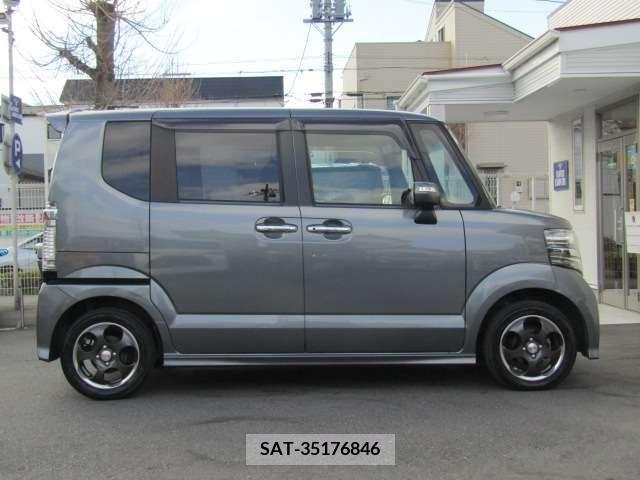 Honda N BOX CUSTOM 2013-09 216052-8