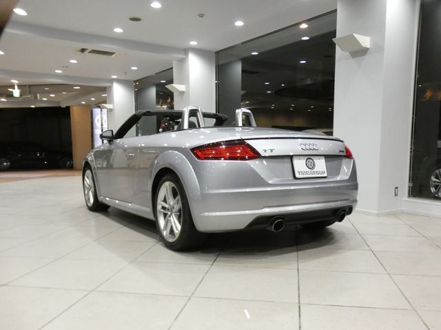 Audi TT 2017-06 183953-2
