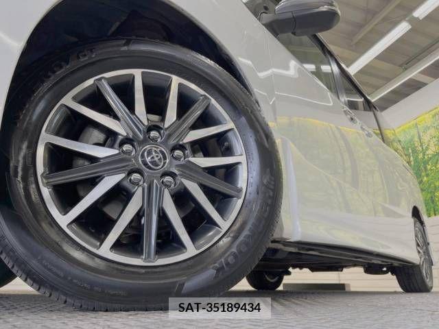 Toyota VOXY 2017-03 378027-13