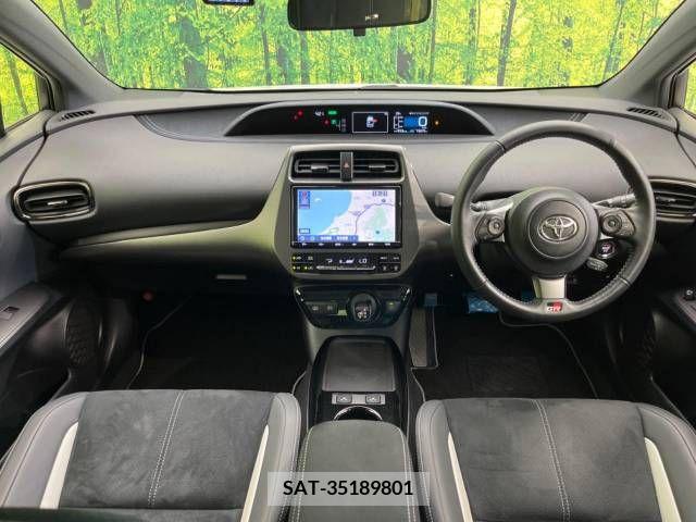 Toyota PRIUS PHV 2020-02 366799-1