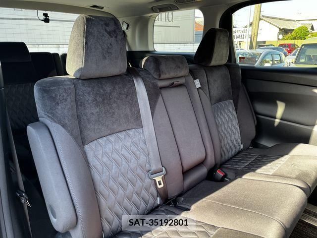 Toyota ALPHARD 2020-03 261484-18