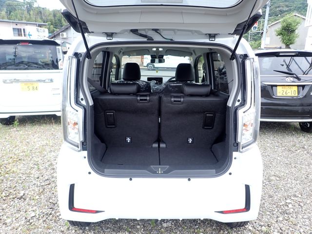 Daihatsu MOVE CUSTOM 2023-01 6549-9