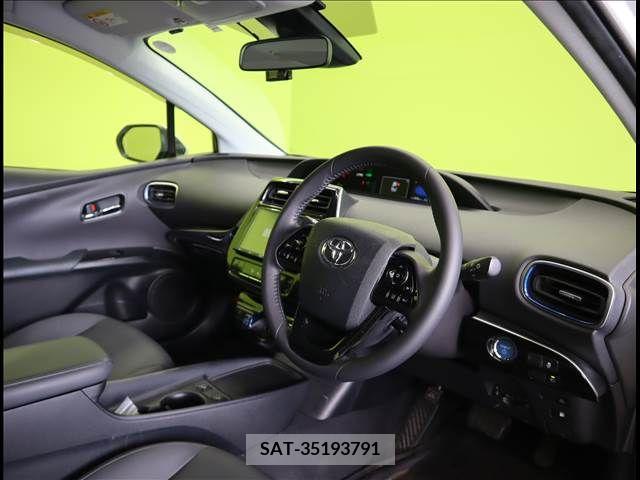 Toyota PRIUS 2020-12 207763-19