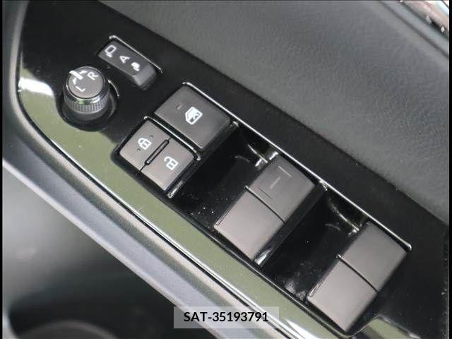 Toyota PRIUS 2020-12 207763-18
