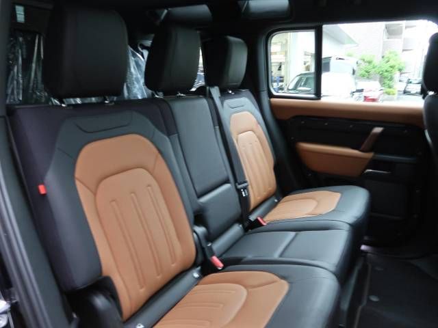ROVER DEFENDER 2022-08 10925-14
